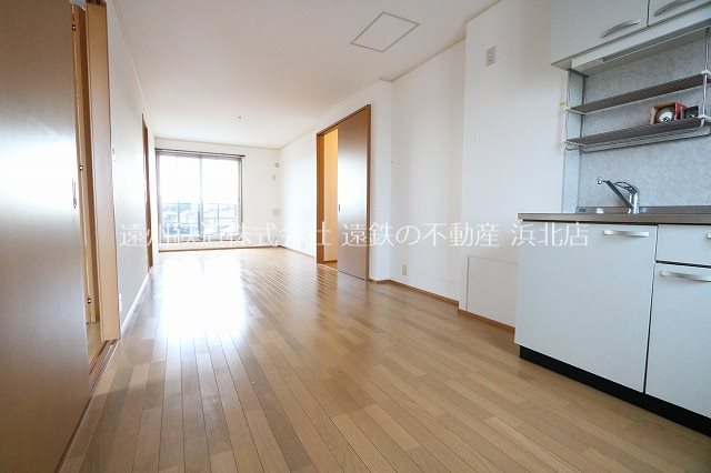 居室・リビング　※同じタイプの別のお部屋です