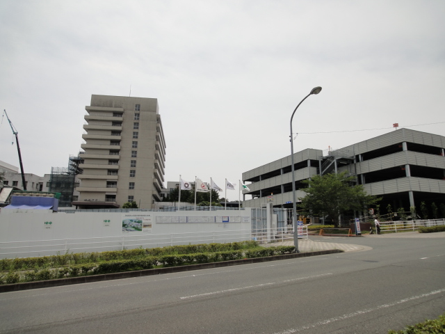 病院　浜松医科大学医学部附属病院（病院）まで906m