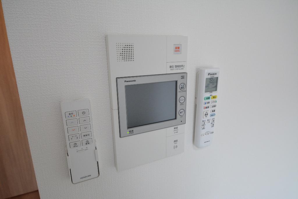 セキュリティ　カメラ付インターホン