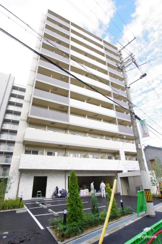 阪急神戸線 十三駅 徒歩9分 築8年