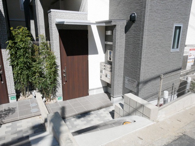 その他　エントランス