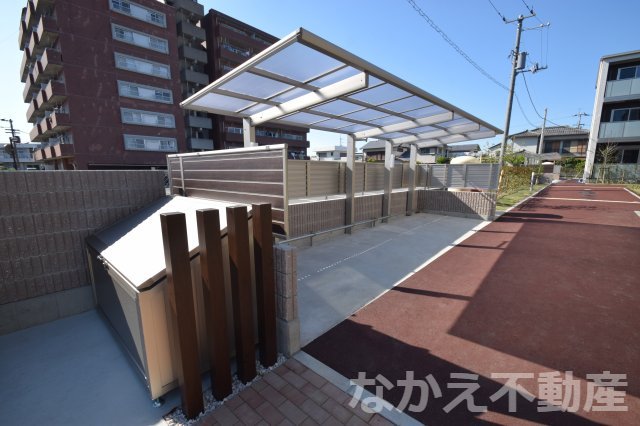 ＪＲ牟岐線 文化の森駅 徒歩26分 3階建 築9年の外観写真