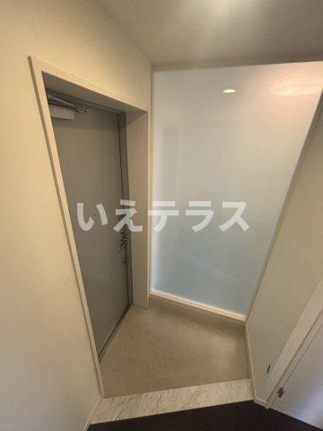 AOI FLATSの玄関写真