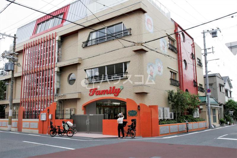 幼稚園・保育園　ファミリー保育園（幼稚園・保育園）まで74m