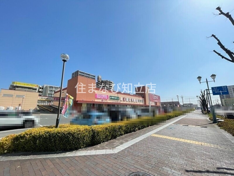 スーパー　ピアゴラフーズコア三河安城店（スーパー）まで298m