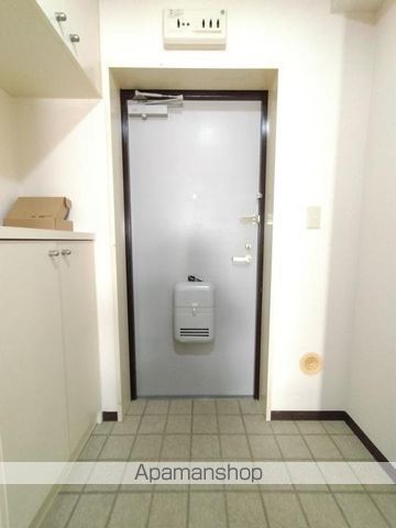 南海高野線 堺東駅 徒歩10分 4階建 築29年の玄関写真