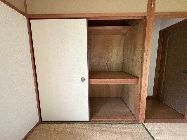 ボヌール奈良津の内装写真