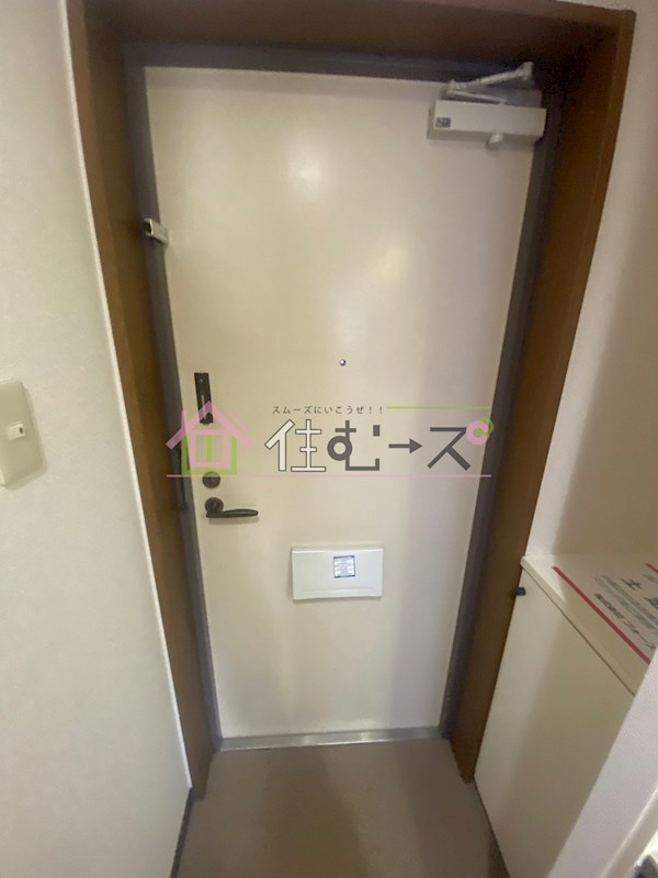 CityLifeディナスティ新大阪の玄関写真