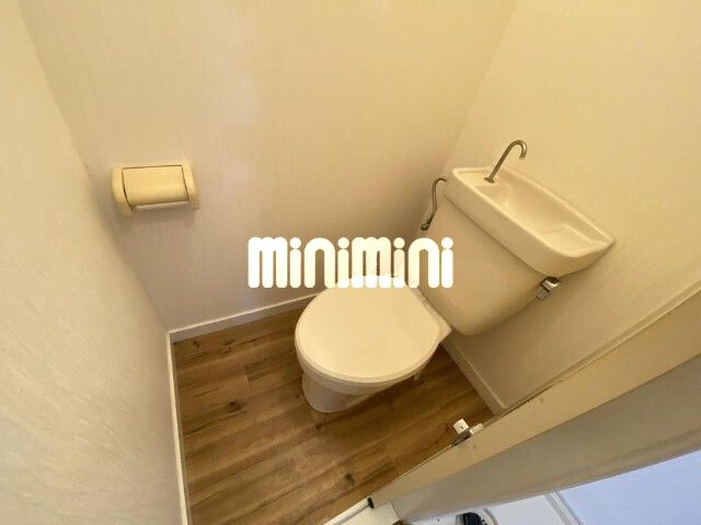 トイレ　別号室の参考写真
