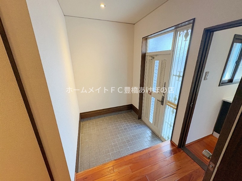 曙町測点戸建2の玄関写真