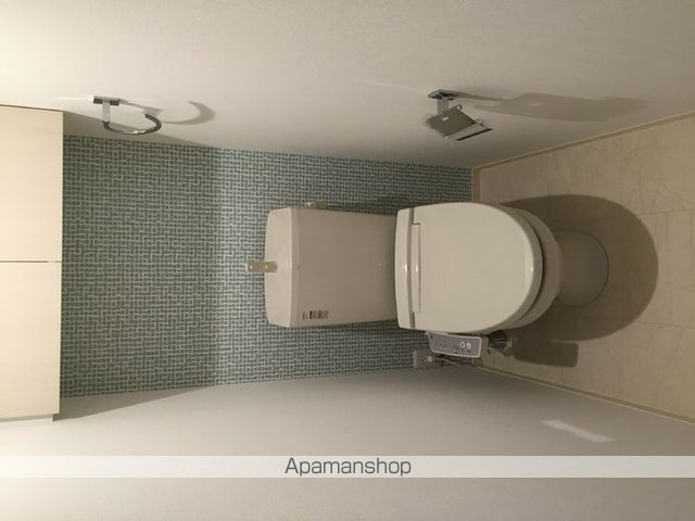 フロル・ジェーノ B棟のトイレ写真