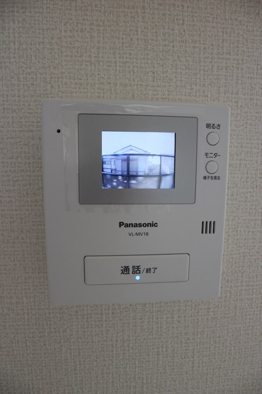 セキュリティ　カラーテレビモニター