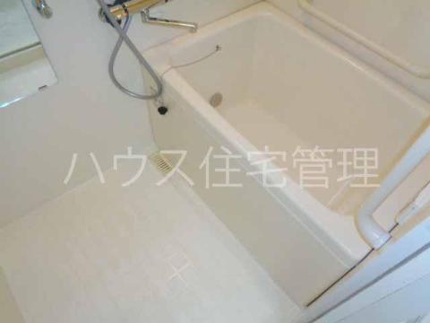 阪急京都線 茨木市駅 徒歩21分 6階建 築29年の風呂写真
