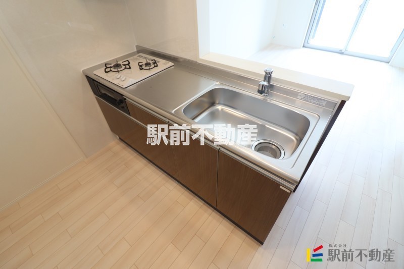 ＪＲ久大本線 久留米大学前駅 徒歩27分 2階建 築5年のキッチン写真
