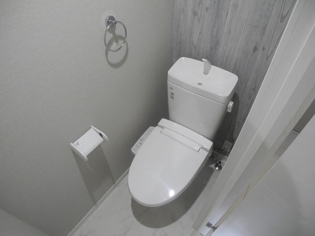 modern palazzo平和公園のトイレ写真
