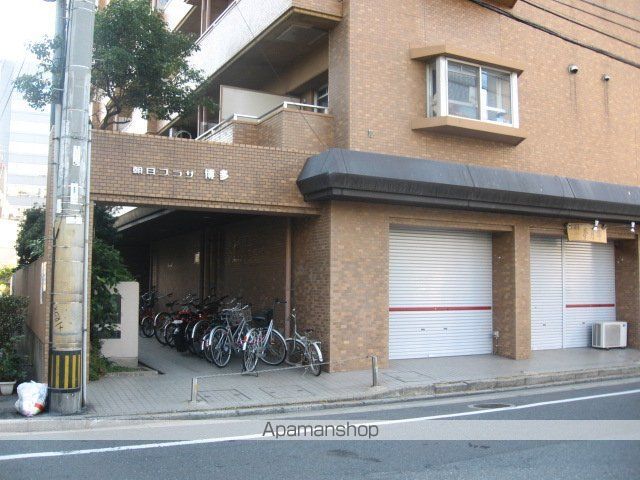 ＪＲ鹿児島本線 博多駅 徒歩12分 11階建 築42年の外観写真