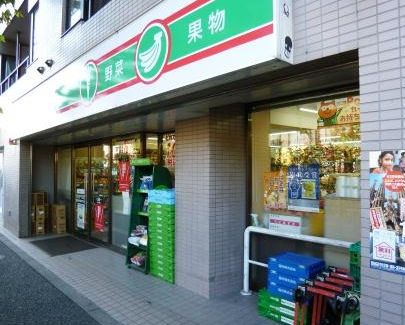 ショッピングセンター　ローソンストア100 LS世田谷代田四丁目店（ショッピングセンター）まで250m