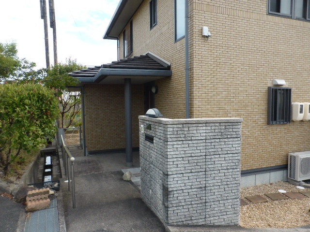 西原9丁目戸建ての外観写真