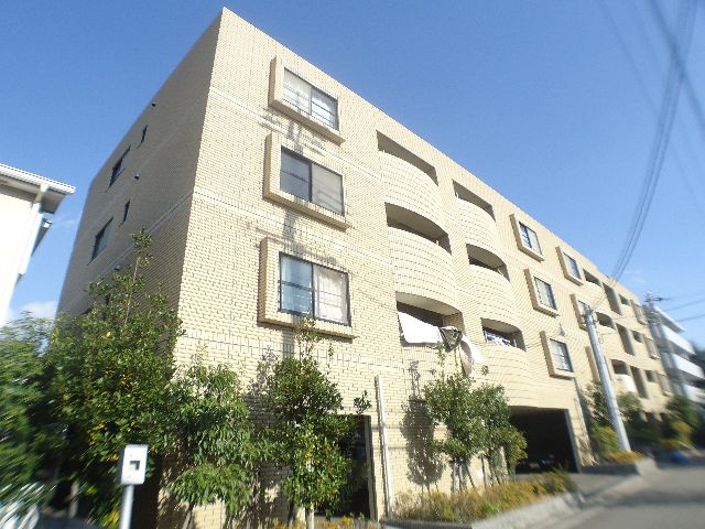建物外観　築年数も浅いので綺麗な外観です。