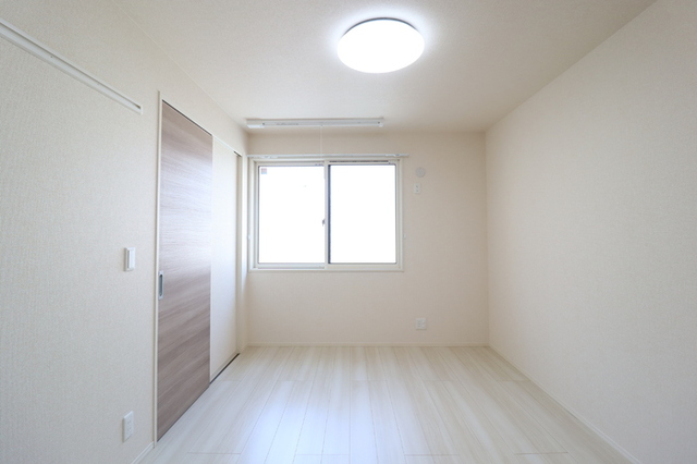 その他部屋・スペース　洋室６．１帖