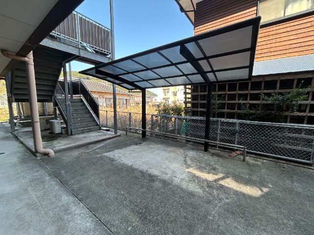塩鶴ハイツの外観写真