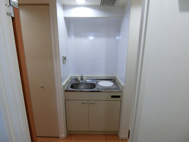 阪神本線 西宮駅 徒歩8分 10階建 築18年のキッチン写真