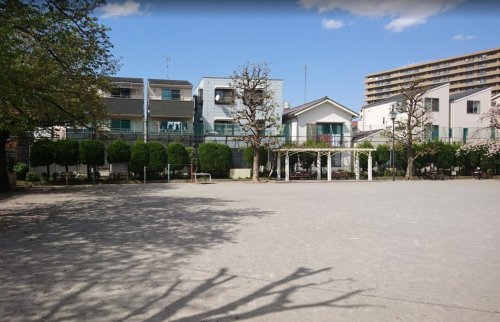 公園　荒川区立真土公園（公園）まで37m