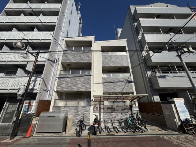 地下鉄御堂筋線 動物園前駅 徒歩8分 築4年