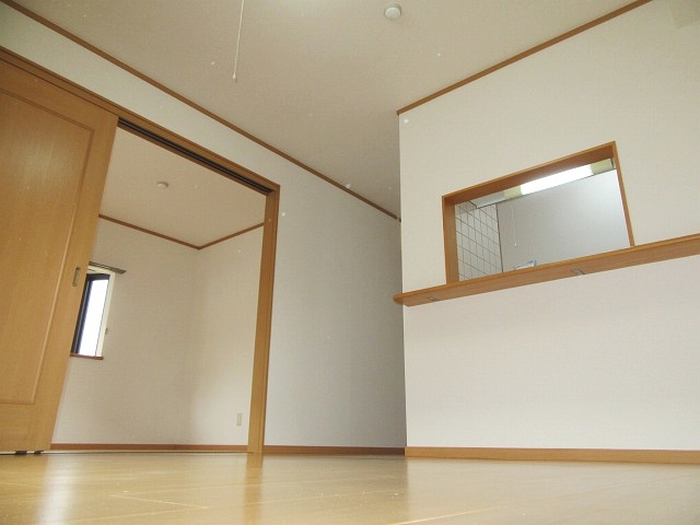 近鉄南大阪線 藤井寺駅 徒歩20分 3階建 築22年の居間写真
