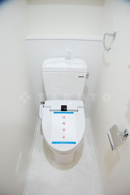 ノルデンハイム江坂垂水町のトイレ写真