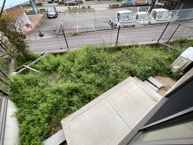 庭　モンテアンヴァレ