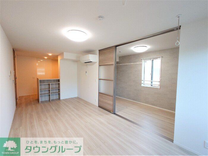 ドルフエンデ美堀の居間写真