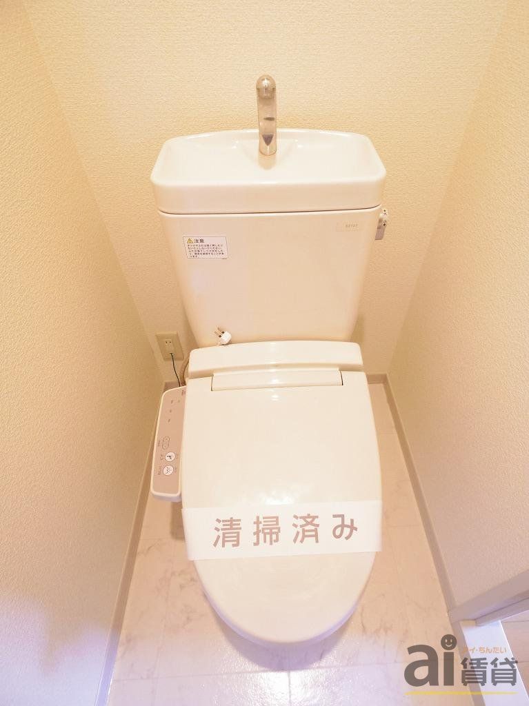 西武新宿線 狭山市駅 徒歩14分 2階建 築25年のトイレ写真
