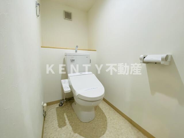 トイレ　シンプルで使いやすいトイレです