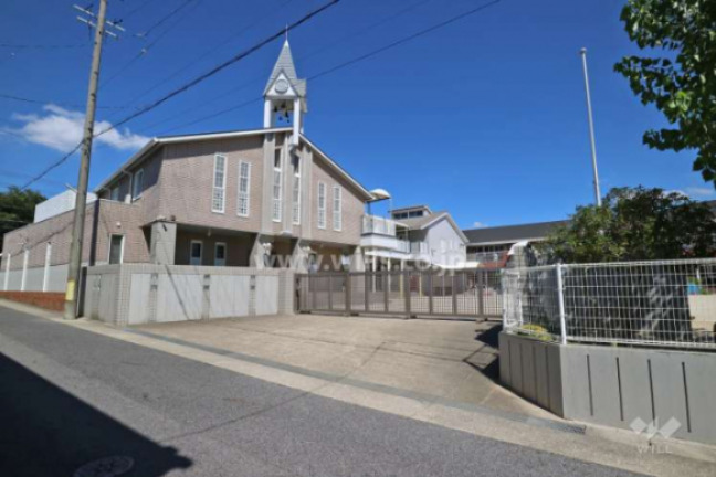 幼稚園・保育園　ひまわり幼稚園（幼稚園・保育園）まで592m
