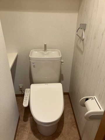 ＪＲ山手線 恵比寿駅 徒歩2分 10階建 築22年のトイレ写真