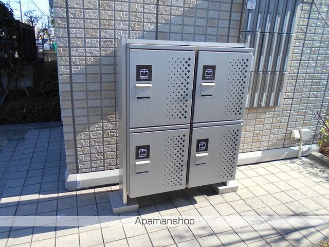 東武伊勢崎線 越谷駅 徒歩18分 3階建 築19年の外観写真