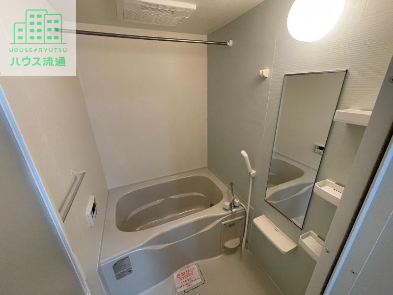 ＪＲ大村線 諏訪駅 徒歩13分 2階建 築13年の風呂写真