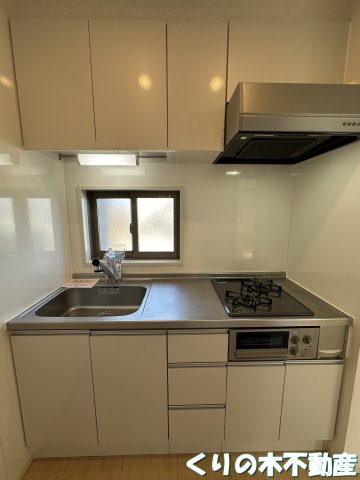 キッチン　同タイプのお部屋です（現況を優先します）
