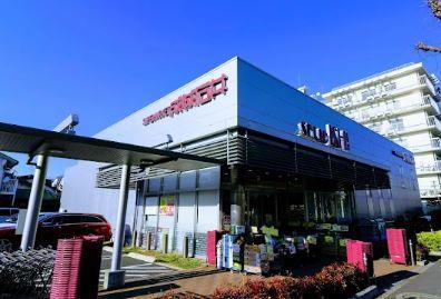 スーパー　成城石井 柿の木坂店（スーパー）まで335m
