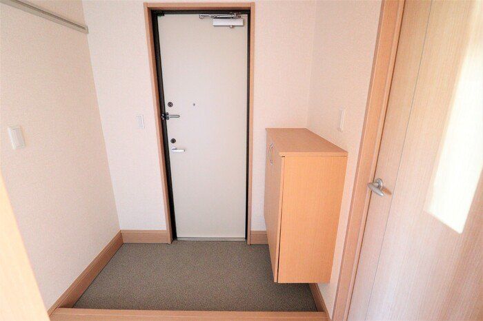 グレイスメゾンの玄関写真