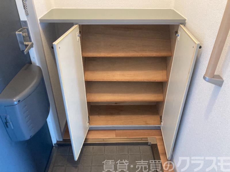 玄関　シューズボックスあり♪