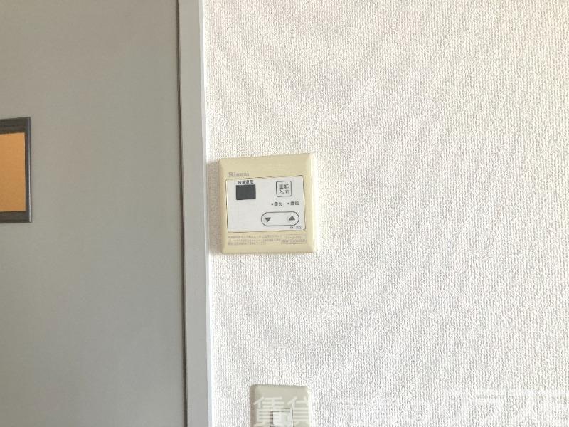 その他設備　給湯リモコン