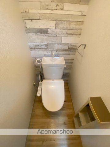 小田急小田原線 本厚木駅 徒歩9分 2階建 築30年のトイレ写真