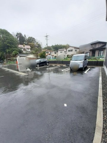 駐車場　駐車場完備です