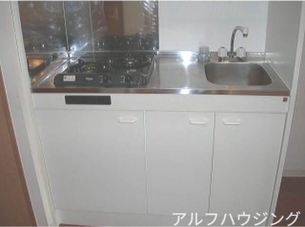久々利ハイツB棟のキッチン写真