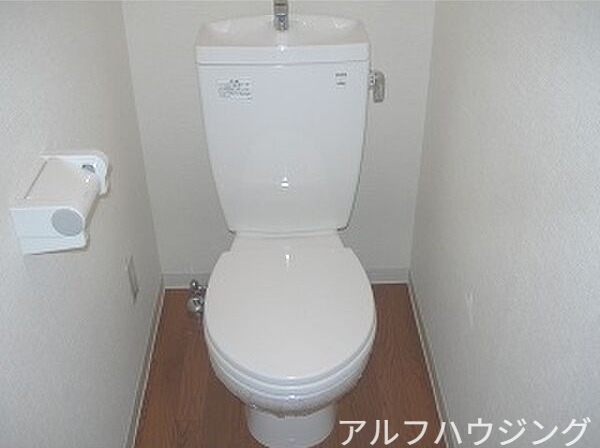 久々利ハイツB棟のトイレ写真