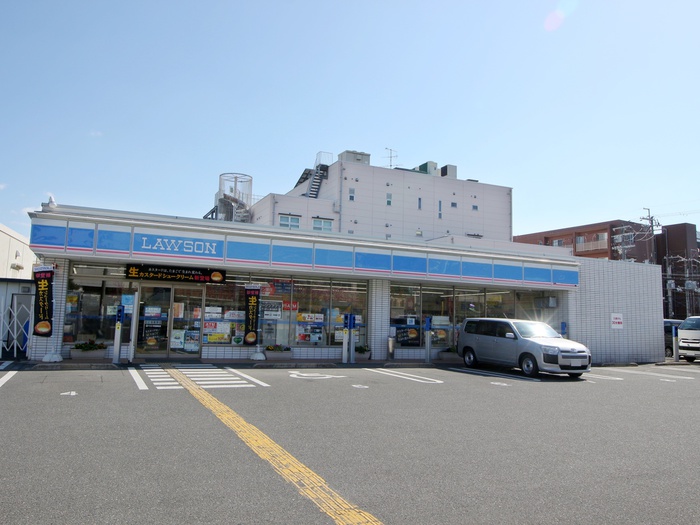 コンビニ　ローソン箕面稲店（コンビニ）まで179m