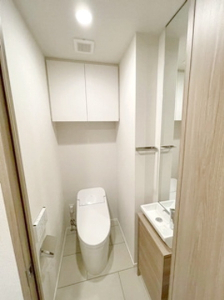 トイレ　別部屋参考写真