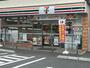 コンビニ　セブン-イレブン豊中新千里南町２丁目店（コンビニ）まで438m